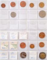 Dél-Afrika 116db-os érmegyűjtemény berakóban T:vegyes South Africa 116pcs of coins in binder C:mixed