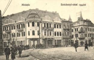Miskolc, Széchenyi utca, Kohn Ida, Zeichner Adolf és Bán és Társa áruháza, Kristal üzlet, villamossín