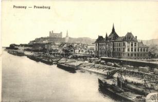 2 db RÉGI képeslap; Pozsony rakpart, Galánta kastély / 2 pre-1945 postcards; Bratislava quay and Galanta castle