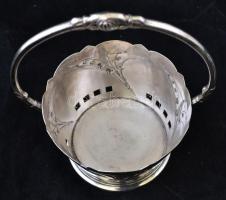 Ezüstözött szecessziós alpakka  kosár, jelzés nélkül, pótolt ólomkristály csiszolt üveggel, hibátlan...