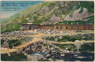 38 db régi képeslap, főleg magyar városképek több Budapesttel, levélberakóban