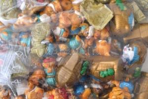 Játékfiguragyűjtemény (Kinder), jó állapotban