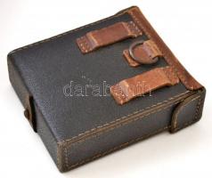 cca 1940 CAG  6×30 távcső, kopott, jelzett, eredeti bőr tokjában, Afrika Korps festéssel 11×16 cm / ...