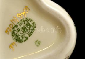 Zsolnay pillangómintás porcelán szív alakú dobozka, kézzel festett, jelzett, hibátlan, 6×6×4 cm