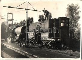 75 db RÉGI családi fotó képeslap / 75 pre-1945 family photo postcards
