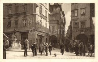1916 Bolzano, Bozen (Südtirol); Eingang in die Lauben mit Neptunbrunnen / Hotel Tirol, café and restaurant, shops of J. A. Thaler, Joh. Duca, fountain + K.u.K. Feldpostkarte Postoffizial der k.u.k. Res. Teleg. Abt. No. 71. (EK)