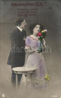 15 db RÉGI romantikus pár motívumlap, kézzel festett / 15 pre-1945 romantic couple motive postcards, hand-coloured