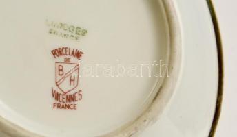 Limoges-i porcelán hamutartó fém szerelékkel, kopott, d: 12,5 cm