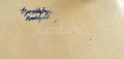 Borszéky Frigyes (1880-1955): Szecessziós hattyús tál, kézzel festett mázas kerámia, restaurált, m: ...