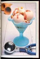 Vegyes szakácskönyv tétel, 3 db: 

Édességek. Nova szakácskönyvek. Bp.,1990,Officina Nova. Kiadói ...