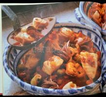 Ízek a világból. Egytálételek. Bp.,1996, Reader's Digest. Kiadói kartonált papírkötés