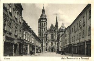 Kassa, Kosice; Deák Ferenc utca a dómmal, üzletek / street view with cathedral and shops (EK)