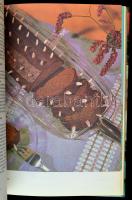 Mária Hajková: Édeskönyv. Fordították Schiller Lívia. Pozsony, 1986, Madách. Kiadói kartonált papírk...