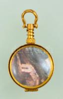 cca 20. sz. eleje Képtartós nyitható női függőmedál, zárszerkezettel, d: 2,2 cm