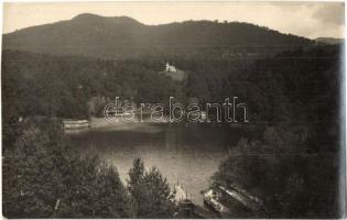 1930 Szováta-fürdő, Baile Sovata; Medve tó, fürdőzők / Lacul Ursu / lake, bathing people. Foto Vilus