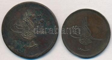 Oszmán Birodalom 1858. (1255/19) 40p Cu + 1861. (1277/4) 20p Cu T:2-3 ph.
Ottoman Empire 1858. (125...