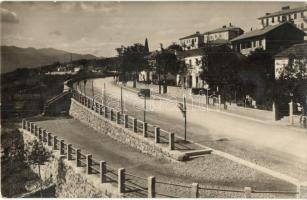 Fiume, Rijeka; Cantrida, út, automobil / street, automobile