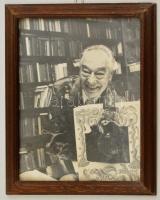 cca 1960 Bilicsi Tivadar színész portréja, nagyméretű fotó, üvegezett fa keretben, 28,5×21,5 cm