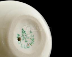 Hollóházi porcelán medve, kézzel festett, jelzett, hibátlan, m: 8,5 cm