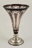 Ezüst(Ag) talpas kristály váza, jelzett, apró csorbával, m: 19 cm