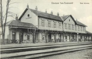 Tata, Tata-Tóváros; Vasútállomás. Kiadja Lindenberg Adolf