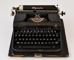 Régi Olympia írógép dobozában, 34×34cm