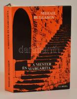 Bulgakov, Mihail: A Mester és Margarita. Bp., 1981, Európa. Kiadói egészvászon kötés, papír védőborítóval, jó állapotban.