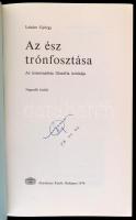 Lukács György: Az ész trónfosztása. Az irracionalista filozófia kritikája. Bp., 1974, Akadémiai Kiad...