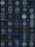 Jó világgyűjtemény, 439db, régi és új, nagyon sok tengerentúllal, néhány ezüsttel, vadonatúj berakól...