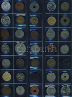 Jó világgyűjtemény, 439db, régi és új, nagyon sok tengerentúllal, néhány ezüsttel, vadonatúj berakól...