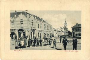 1912 Munkács, Mukacheve, Mukacevo; Kossuth Lajos utca, Goldstein Sándor, Berger Herman, Stark üzlete, Református templom. W. L. Bp. 6252. Kiadja a Rekord képeslapkirály / street view, shops, Calvinist church (kis sarokhiány / small corner shortage)