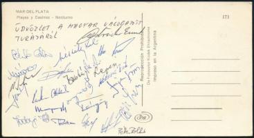 cca 1970 A magyar landarúgó válogatott tagjai által aláírt képeslap Mészőly, Szepesi, Österreicher és sokan mások. / Autograph signed postcard of the HUngarian football team
