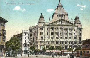 Budapest V. Deák Ferenc tér, Anker palota, villamosok, Smith Premier írógép, Polacsek és Ekker üzlete (Rb)