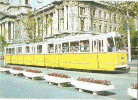15 db modern budapesti villamos motívumlap / 15 modern tram motive cards from Budapest