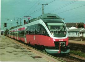 10 db modern magyar villanymozdony és vonat motívumlap / 10 modern Hungarian electric train motive, ...