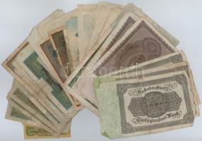 Németország / Weimari Köztársaság 1919-1923. 30db-os vegyes bankjegy tétel T:III,III-
Germany / Wei...