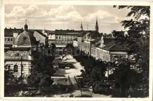 40 db VEGYES fekete-fehér magyar városképes lap / 40 mixed black and white Hungarian town-view postc...