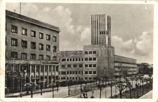 16 db RÉGI fekete-fehér történelmi magyar városképes lap / 16 pre-1945 black and white historical Hu...