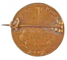 Franciaország ~1790. "XVI. Lajos" sárgaréz zseton jelvénnyé alakítva (23mm) T:2,2-
France...