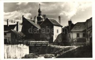 34 db régi magyar és történelmi magyar városképes lap; vegyes minőség / 34 pre-1945 Hungarian and Hi...