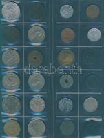 Jó világgyűjtemény, 230 db régi és új sok tengerentúllal, vadonatúj berakólapokon!