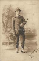 59 db főleg MODERN magyar és külföldi városképes lap / 59 mostly modern Hungarian and European town-...