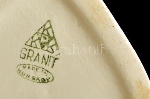 Gránit Lenin büszt, fehérmázas, jelzett, kis kopásokkal, 21 cm