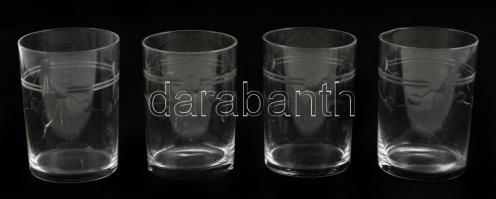 14 db üveg pohár, csiszolt, csorbákkal, kisebb karcolásokkal, m: 8 cm és 10 cm közötti méretben