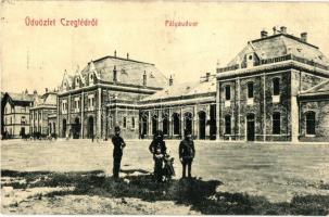 Cegléd, Nemzeti bank és teniszpálya, vasútállomás, Kossuth tér - 3 db régi képeslap / 3 pre-1945 postcards