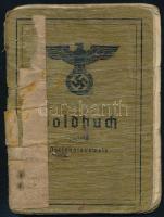 1945 A háború végéig harcoló német katona okmányai. Soldbuch, Wehrmacht-Führerschein. Betriebsberectigungschein. / German soldiers documents