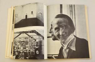 Robert Lebel: Marcel Duchamp. Fordította: George Heard Hamilton. New York,1959, Paragraphic Books. A...
