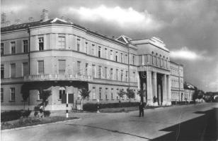 20 db MODERN fekete-fehér magyar városképes lap Debrecen és Nyíregyháza környékéről / 20 modern blac...