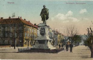 Sopron, Széchenyi tér és szobor