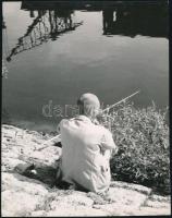 cca 1930-1940 Reich Péter Cornel: Az újpesti hídról nézve, megjelent a Tükörben, jelzetlen vintage f...